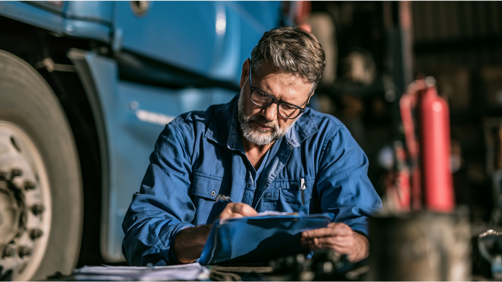 Should You Go by Mileage, Engine Hours, Calendar, or Fluid Analysis?