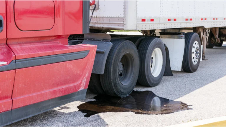 Diesel Engine Oil Leak Repair: When to Shut Down and How the Leak Is Fixed