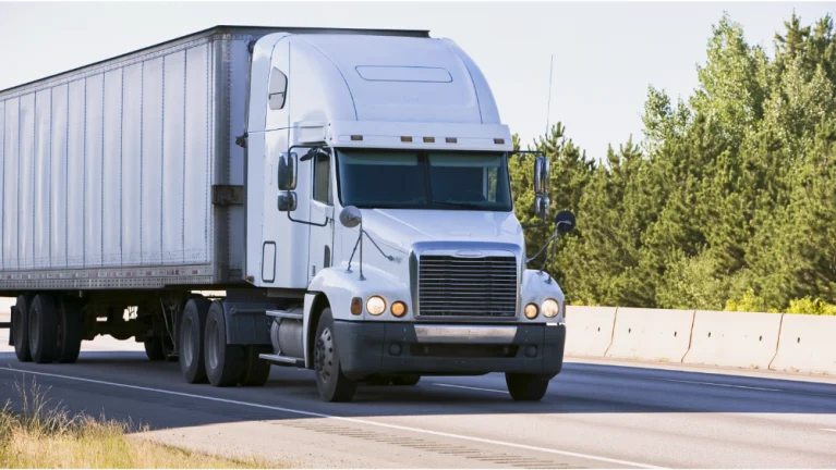 Signs of Low Transmission Fluid in a Semi Truck: When to Stop Driving